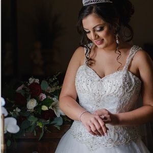 Wedding gown by Dimetrio